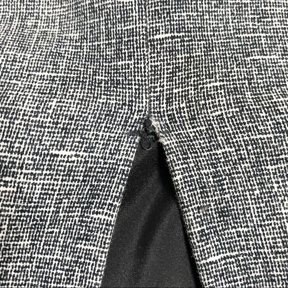 EXPRESS Gray Pencil Skirt